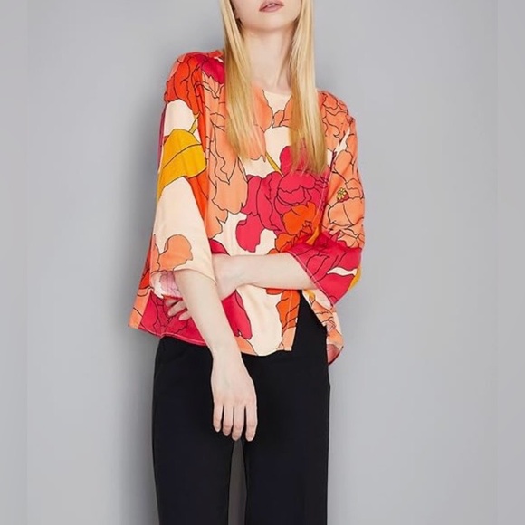 Sisley Tops - Sisley Italy Women’s Tropical Floral Viscose Orange Pink Split Hem Blouse Sz S